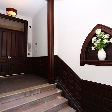 בוסטון Large Stylish Newbury Street Studio W/ Kitchen מראה חיצוני תמונה