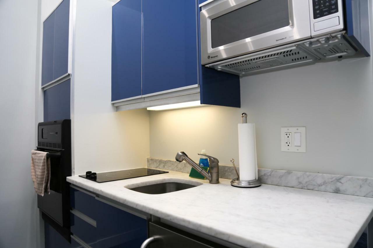 בוסטון Large Stylish Newbury Street Studio W/ Kitchen מראה חיצוני תמונה
